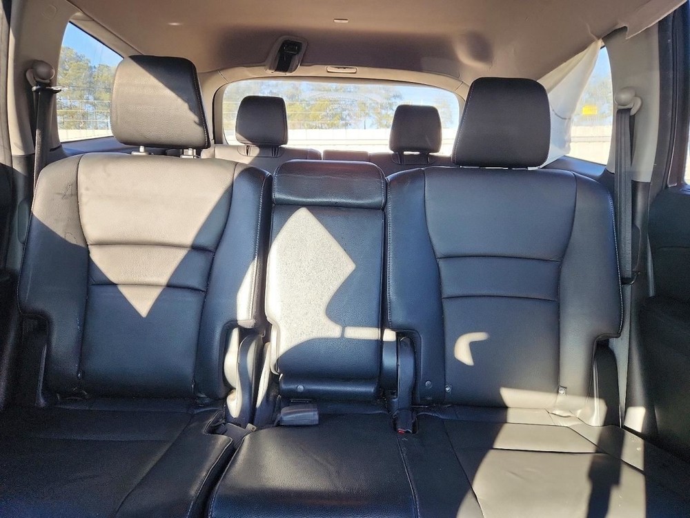 PILOT 2016 Glove Box 5008189