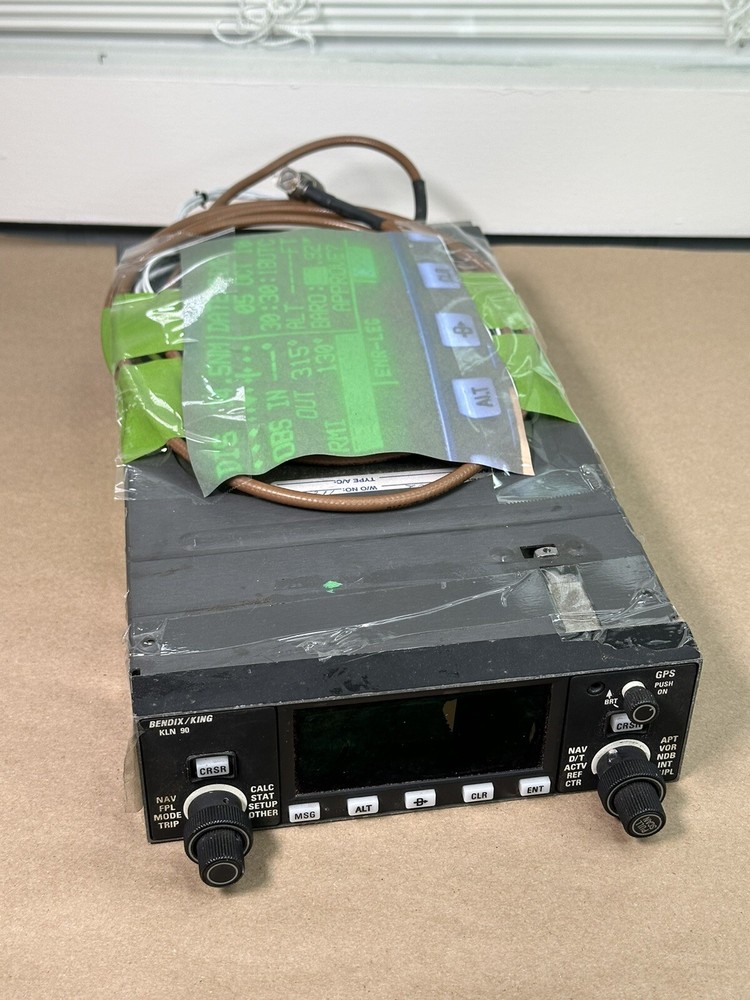 Bendix King KLN 90B GPS Receiver w/ Tray (D2639)