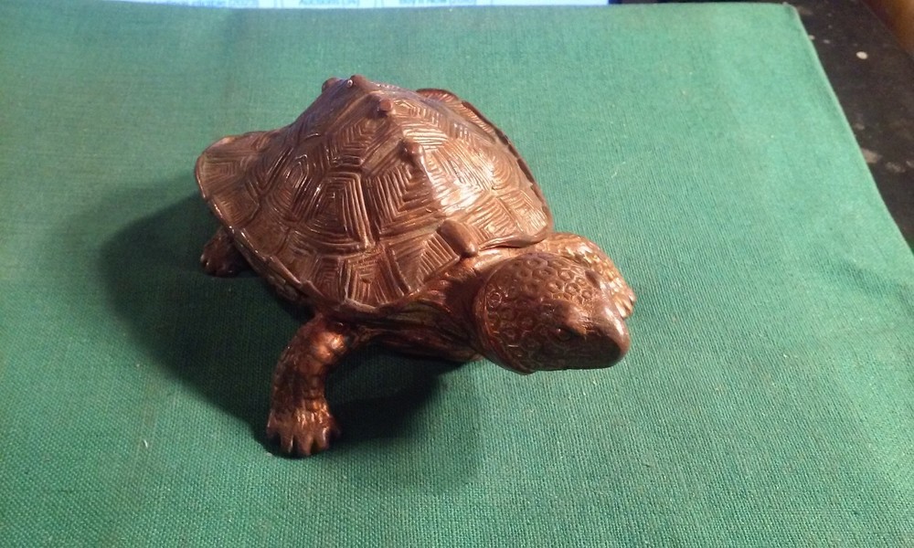 Realistic Retro Solid Metal TURTLE Figure Hinged Lid 2 Compartments Trinket Box