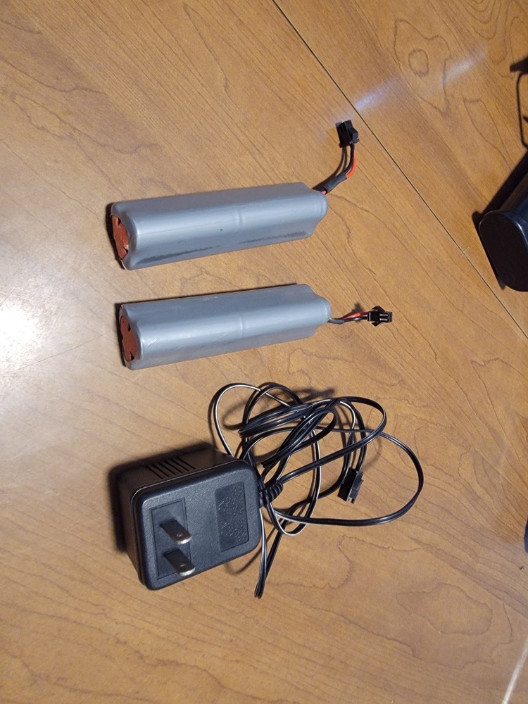 Airsoft Gun Rechargeable Battery Semi/Full Automatic, With Attachments