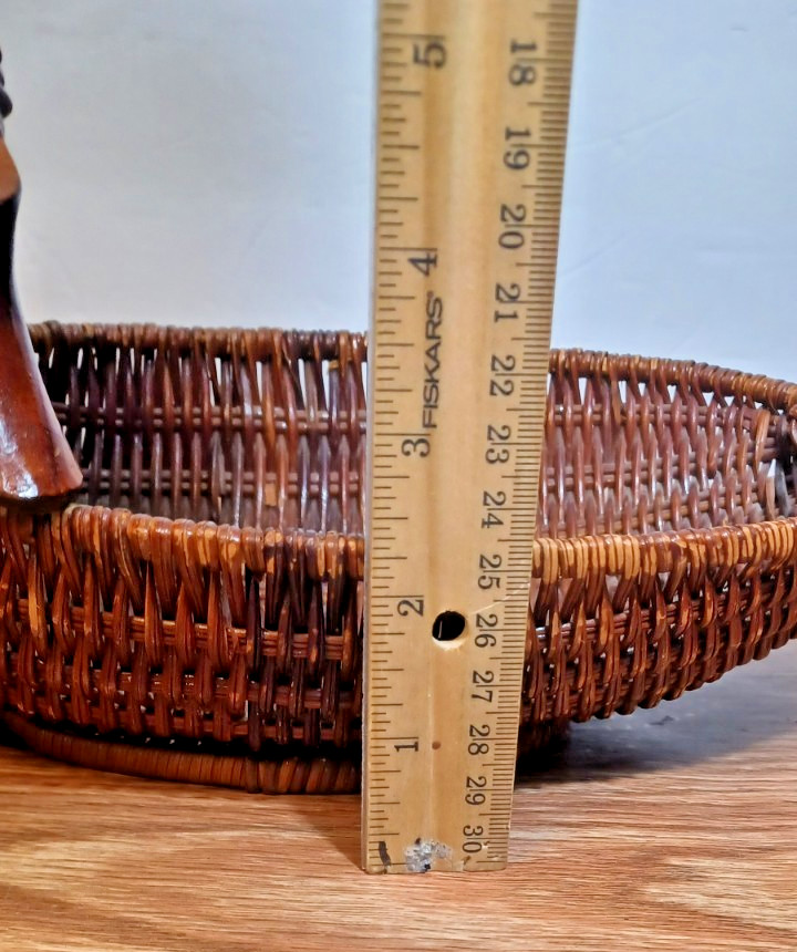 Country Decor Wicker Duck Basket 11" Long