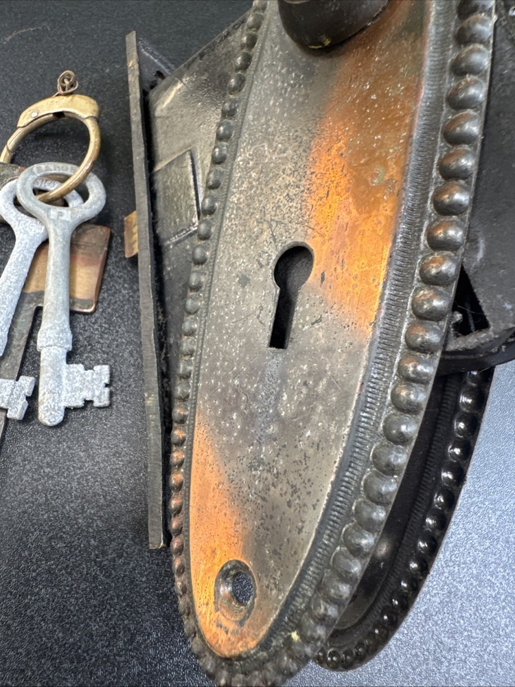 Sargent Bronze Beaded Edge Passage Set Oval Knobs & Plates Original Key