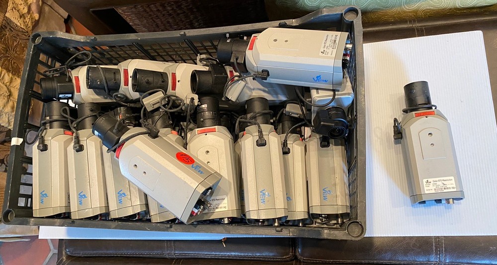 DEVIEW CFM22 Security Camera USED