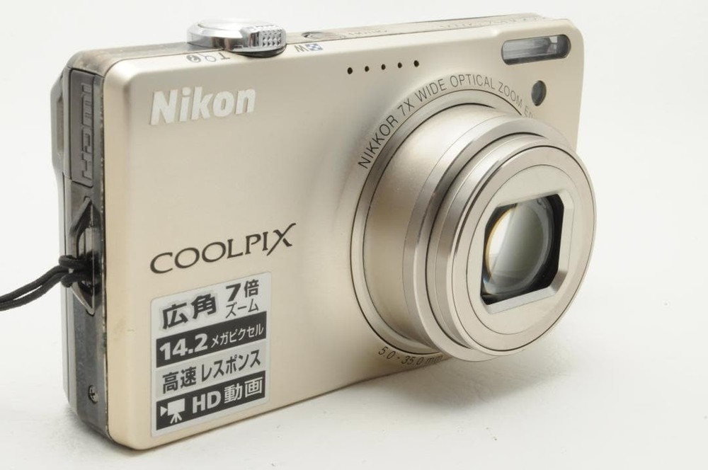 Nikon COOLPIX S6000 Compact Digital Camera with Accessories Tested Condition