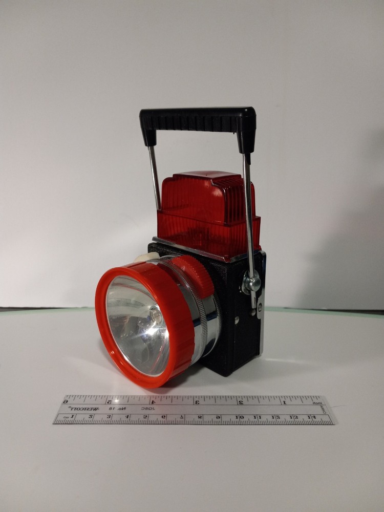 Vintage Lantern Hilco Brand includes Box No. 6340 Excellent