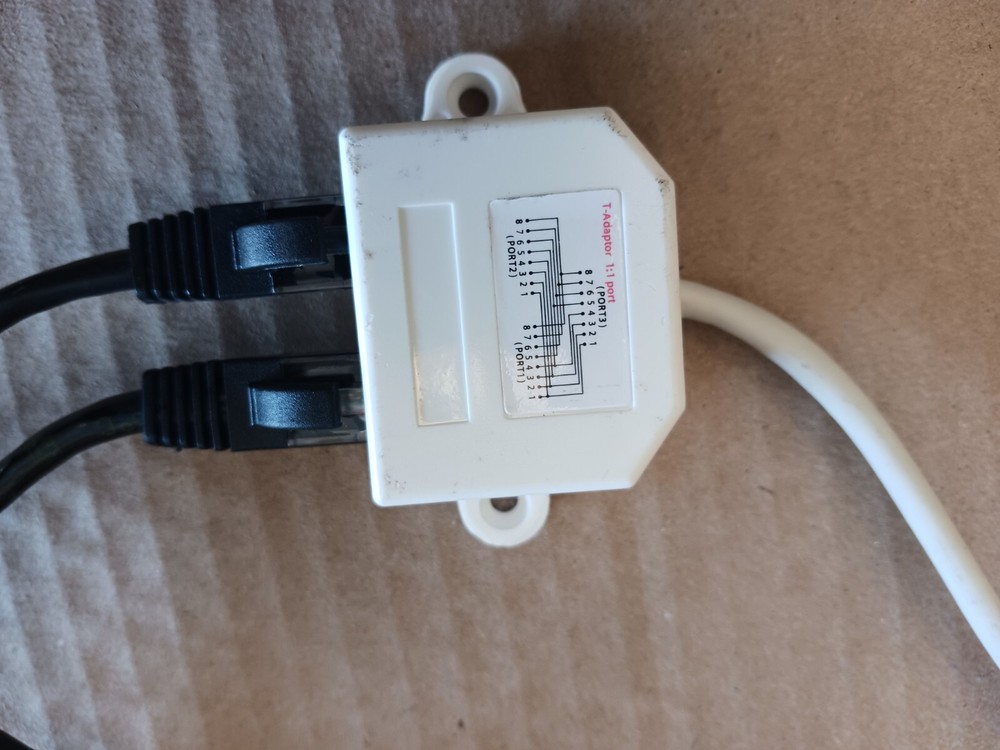 Ethernet Splitter 10/100 Baset Base T T-Adaptor With Cable Cords