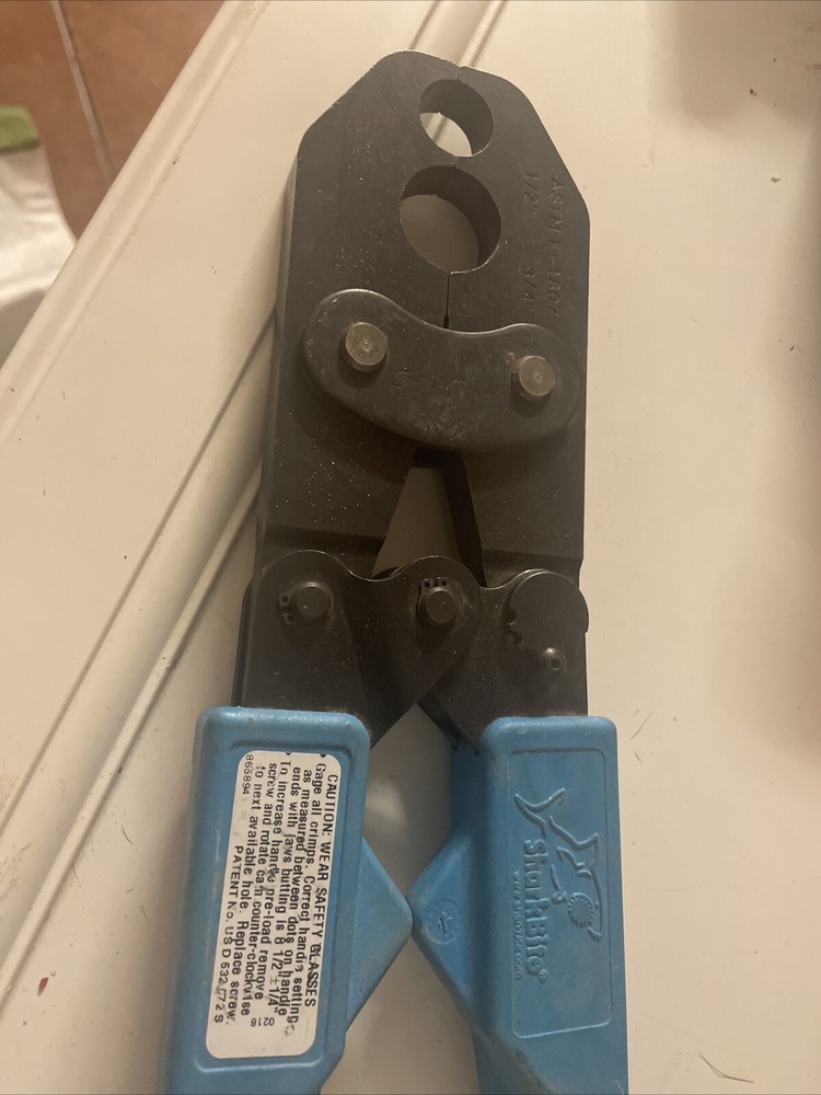 SharkBite 865894 PEX Crimp Tool for Plumbing