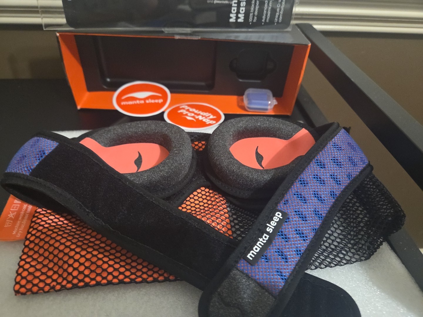 MANTA Pro Sleep Mask (100% Light Blocking) NEW OPEN BOX ITEM