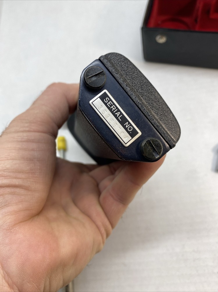 SHIMPO DT-105 Tachometer with case Untested