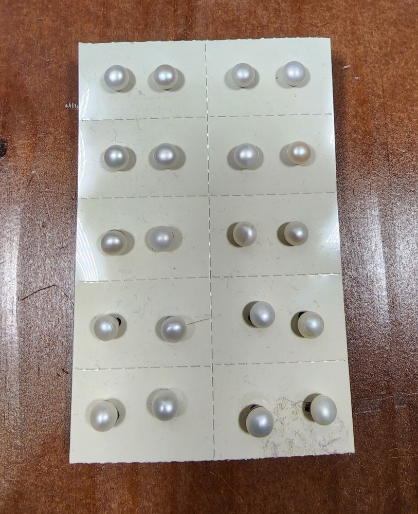 One Pair Sterling Silver Pearl Stud Earrings