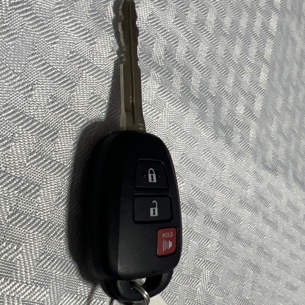 Replacement Key Remote for Toyota Sequoia SR5 2018