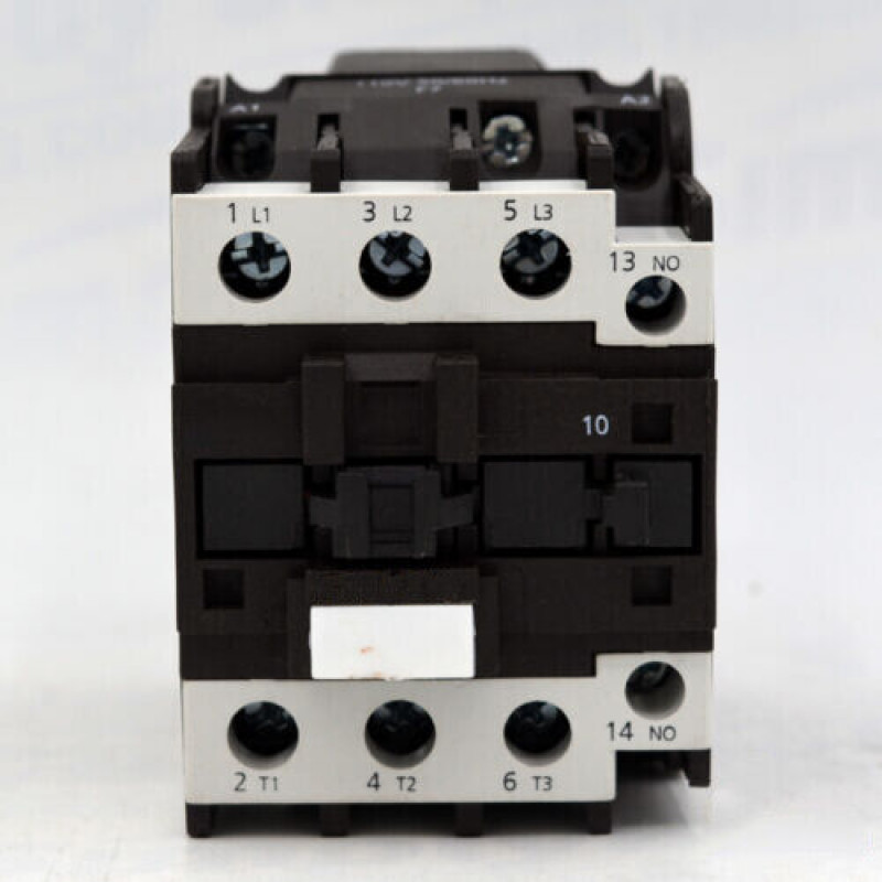 Magnetic contactor LC1D3210M7  LC1D32 220V