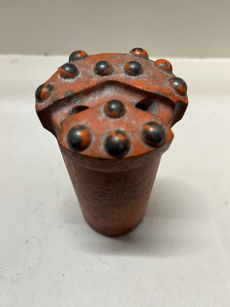 Timken rock drill button bit 2 1/2" Diameter, 1 1/2 "rope thread B2
