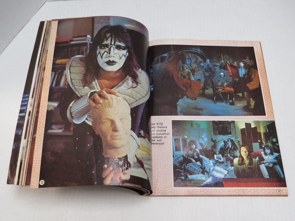 KISS MEETS THE PHANTOM MAGAZINE 1978 AUCOIN