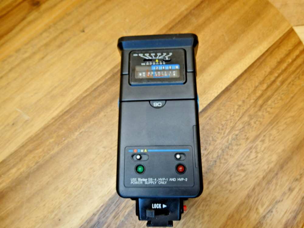 Vivitar - 200M Thrystor 2500 Camera Flash