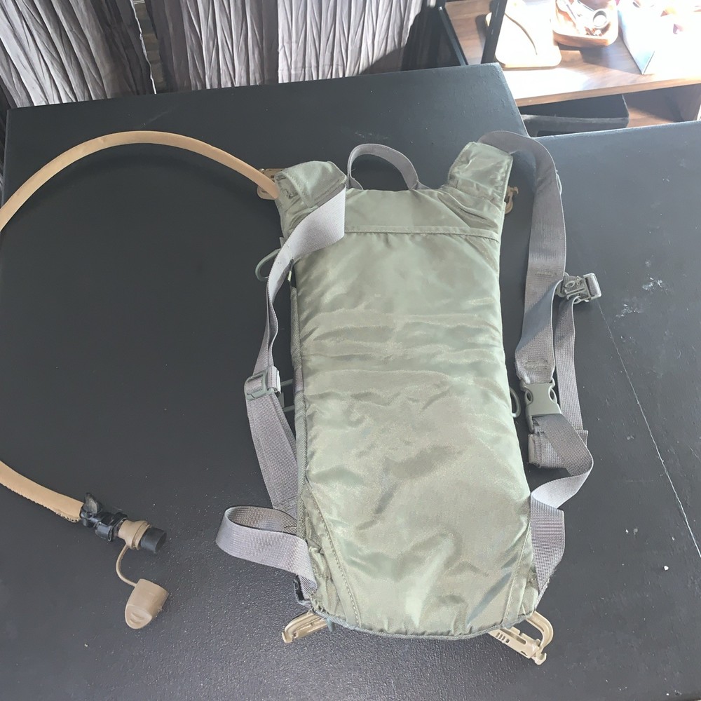 CamelBak Maximum Gear Thermobak 3L Hydration Backpack w Bladder foliage grn