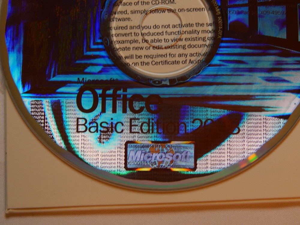 Microsoft Office 2003 Basic Edition Disc CD Rom - VD8