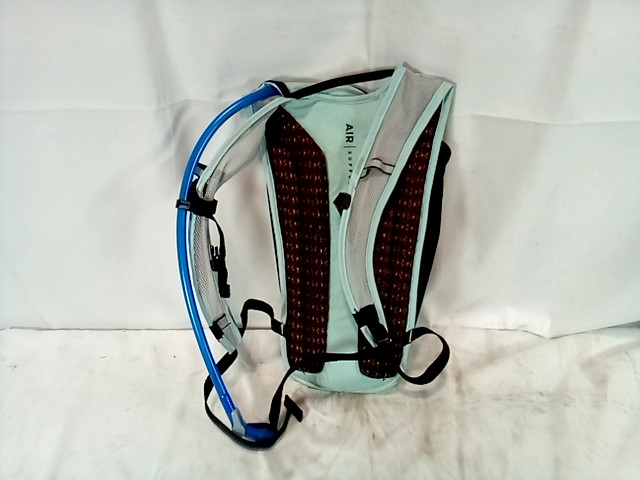 Camelback Rogue Teal Hydration pack - Used