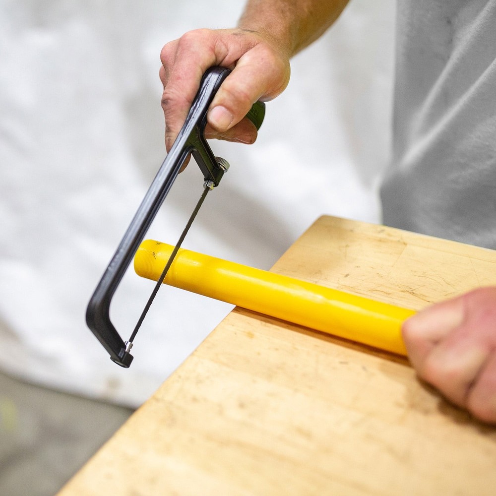 6-inch mini hacksaw with adjustable 24-tooth/inch blade