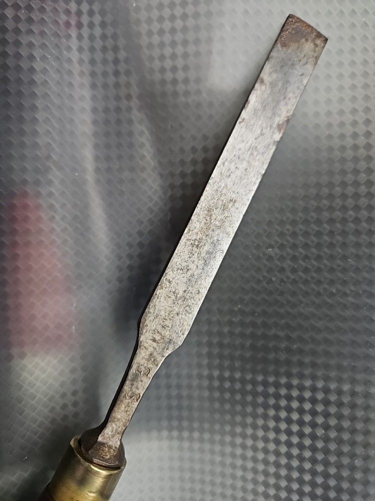 Antique BUCK BROS. 1/2" Tang WOOD HANDLE CHISEL
