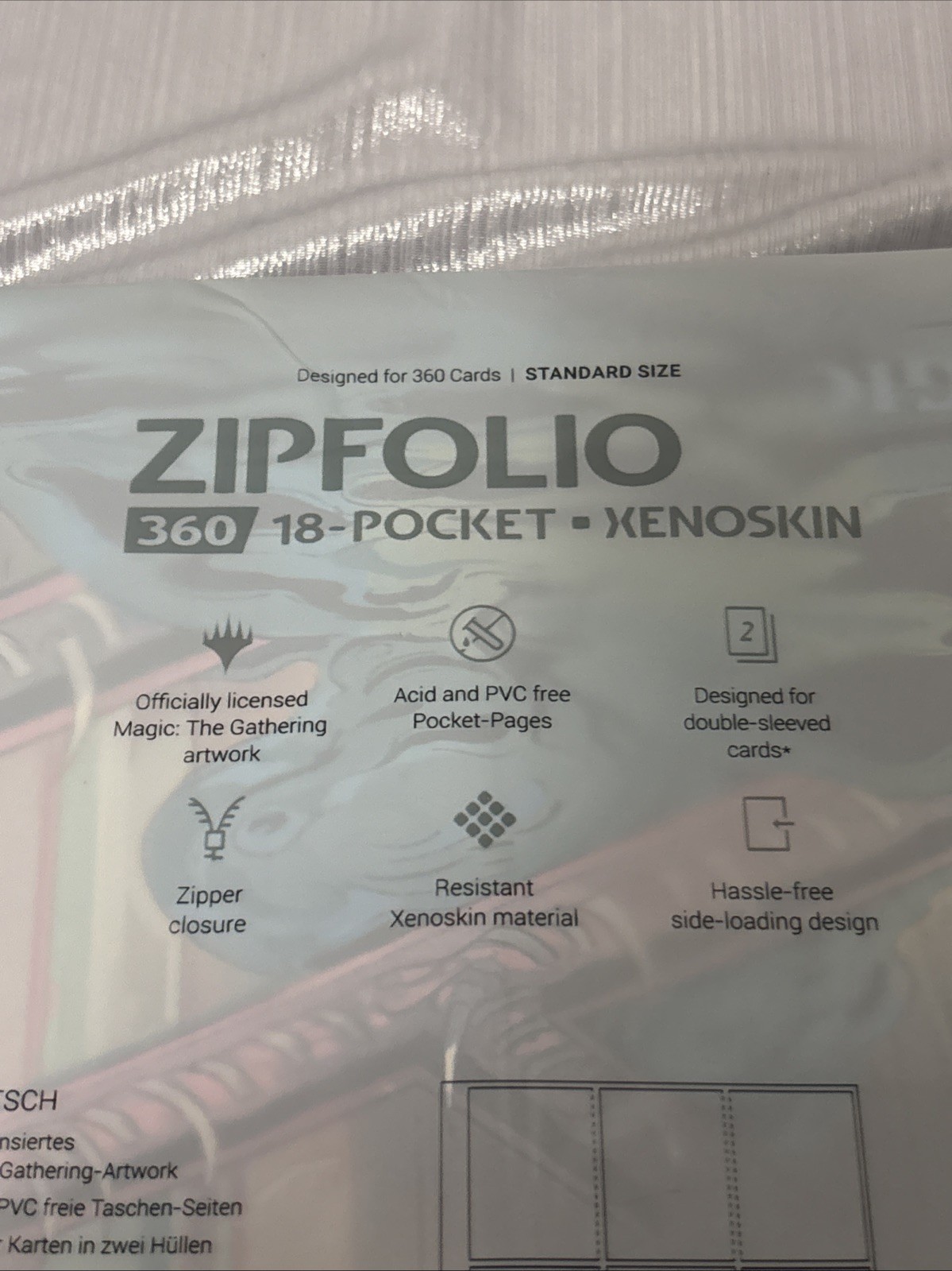 Xenoskin Zipfolio 360: Magic: The Gathering - Duskmourn Series - Mirror Room