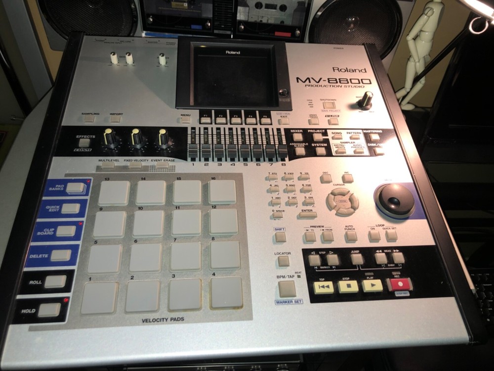 Roland MV-8800 Groove Sampler..Rare!