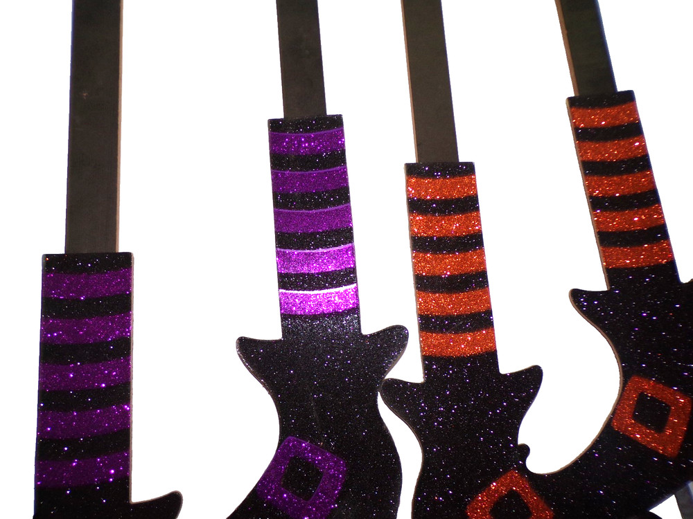 4 count 2020 NWT Halloween metallic Witch Boot Stakes MRtub