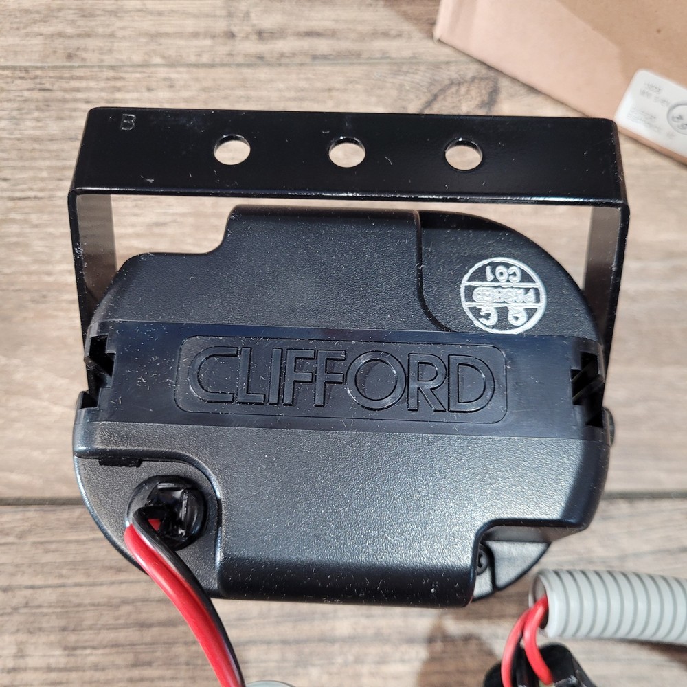 Clifford CabWatch Freightliner Cab Secuirty System See Description