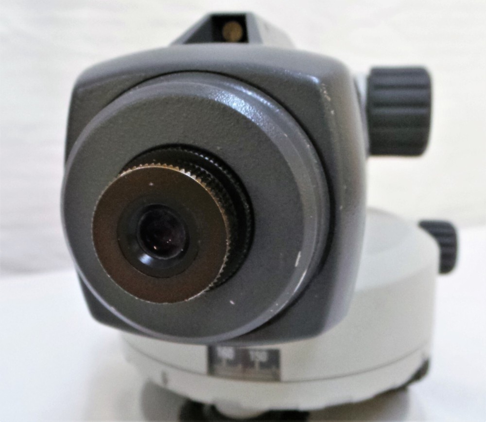 SOKKIA B20 AUTO LEVEL.