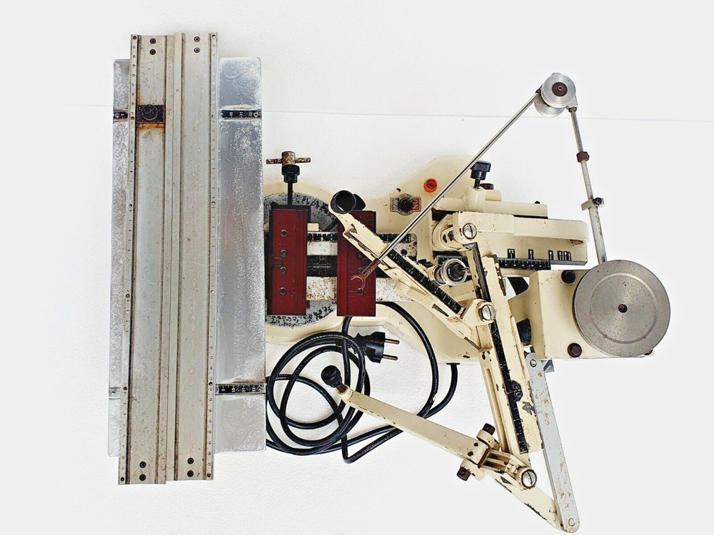 KANTO GRAPH PM-3 Pantograph, Engraver / Engraving Machine, 220 Volt