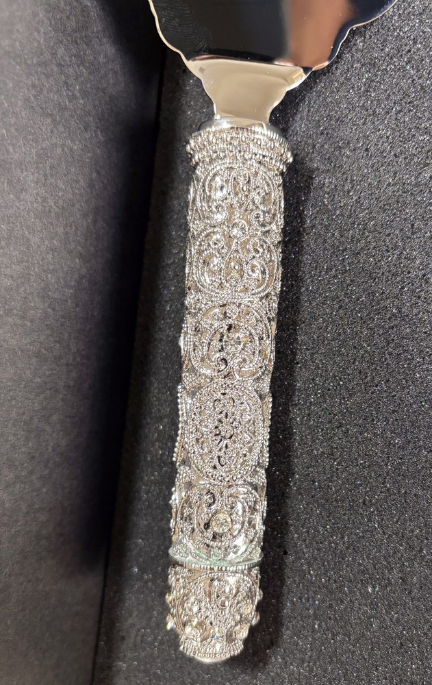 Tizo Jeweled Handle Pie Server