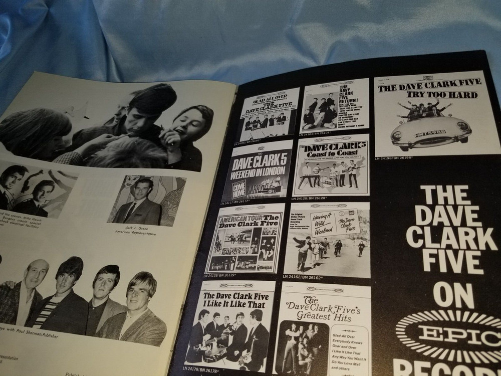 The Dave Clark Five Original US Concert Book Program 1966