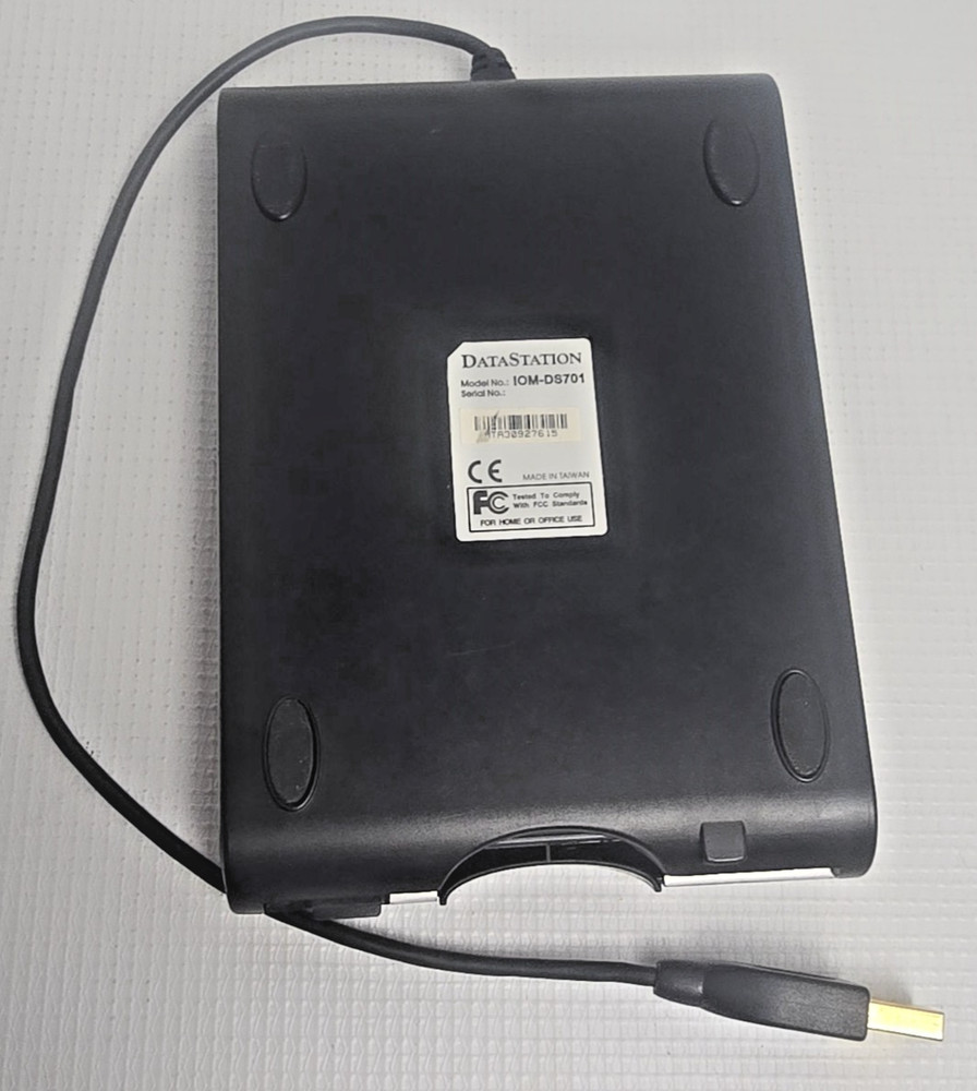 DataStation 7in1 USB 2.0Floppy Disc CF,MMC,SD,MS,Pro Reader I/O Magic PC Device