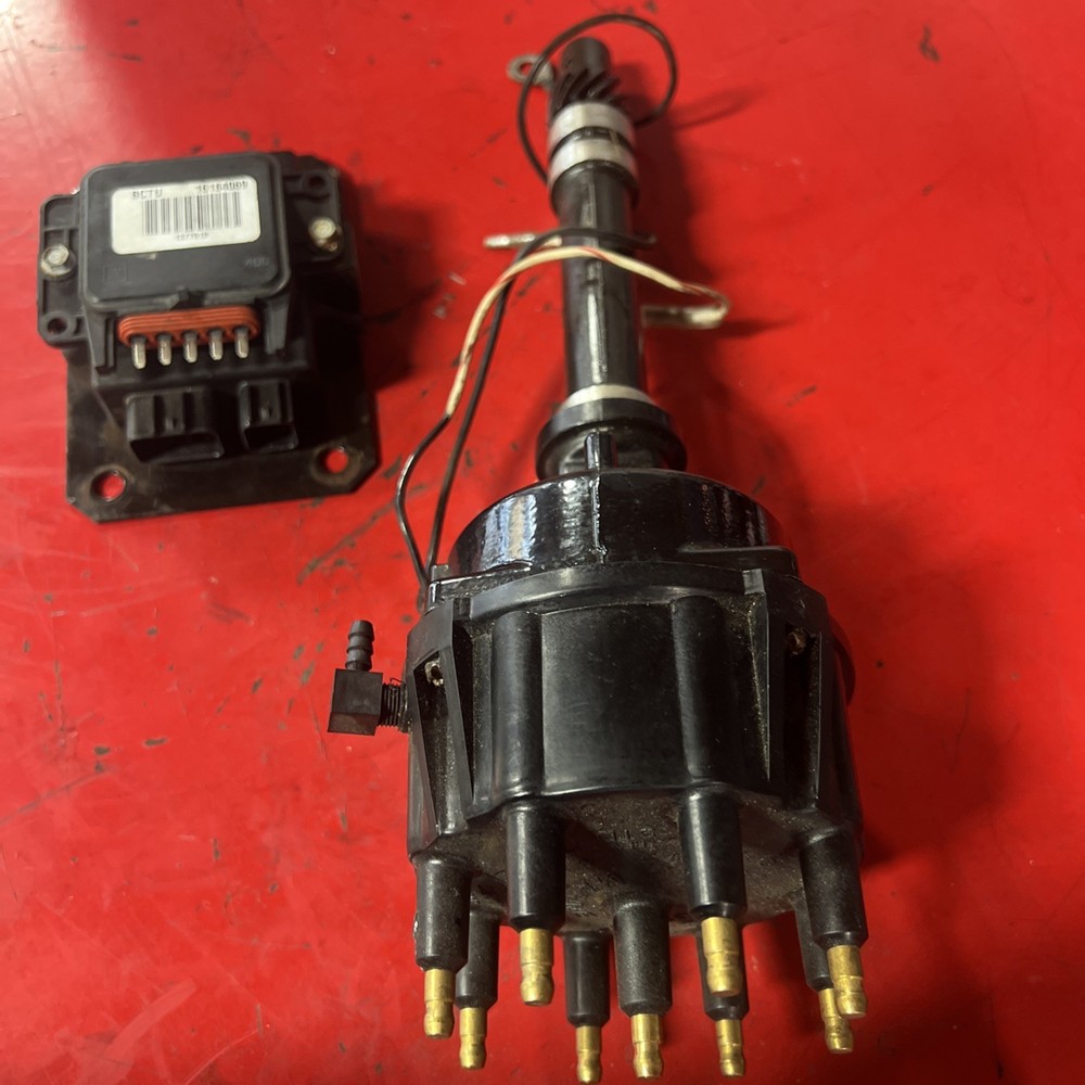 Mercruiser 5.7L Bravo ignition module #861254-1 with Distributor