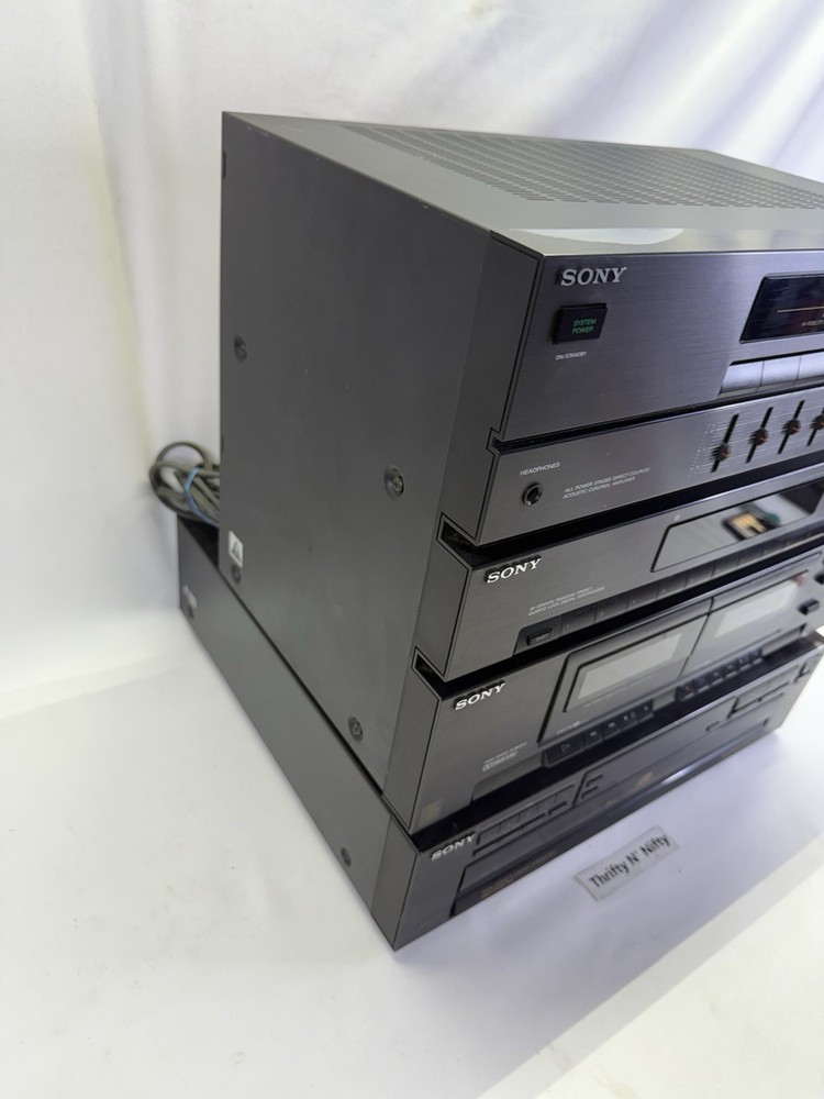 Sony Stereo Component System HST-221 with CDC-C221 CD Changer - Read Description