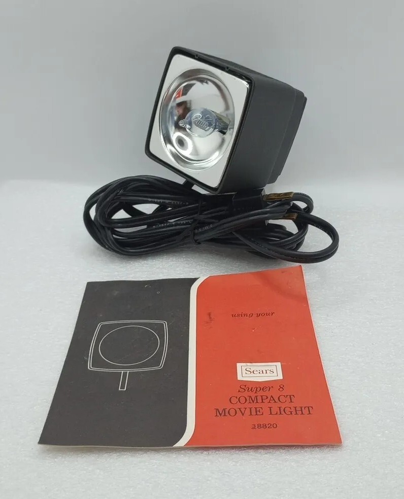 Sears Super 8 Compact Movie Light ~ model 8820 ~ Tested Working (VG)