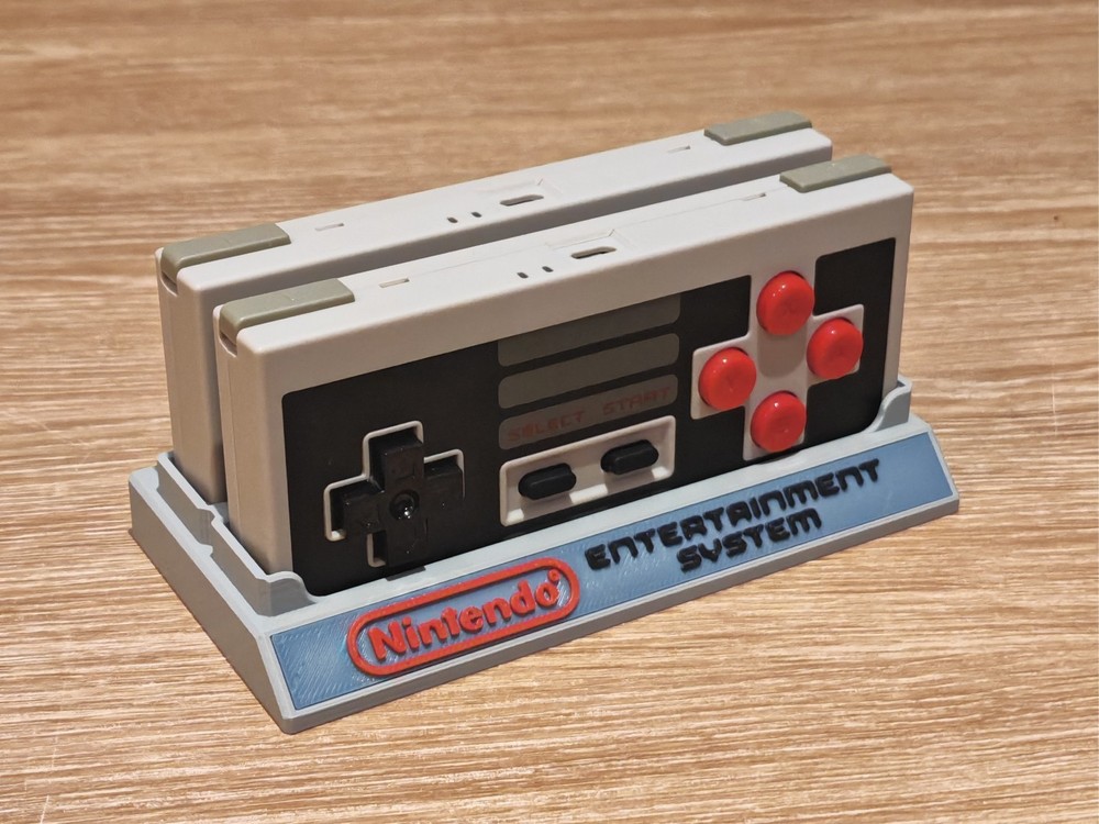 NES Controller Stand – Retro Nintendo Entertainment System Gamepad Holder
