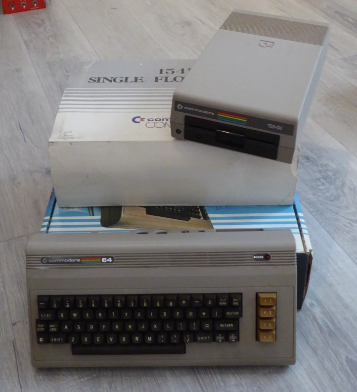 Commodore 64 Single Floppy disk 1541 used