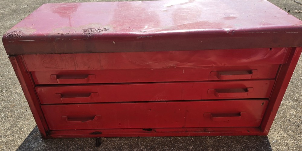 Vintage Snap-On Tools Toolbox - Red Read Description