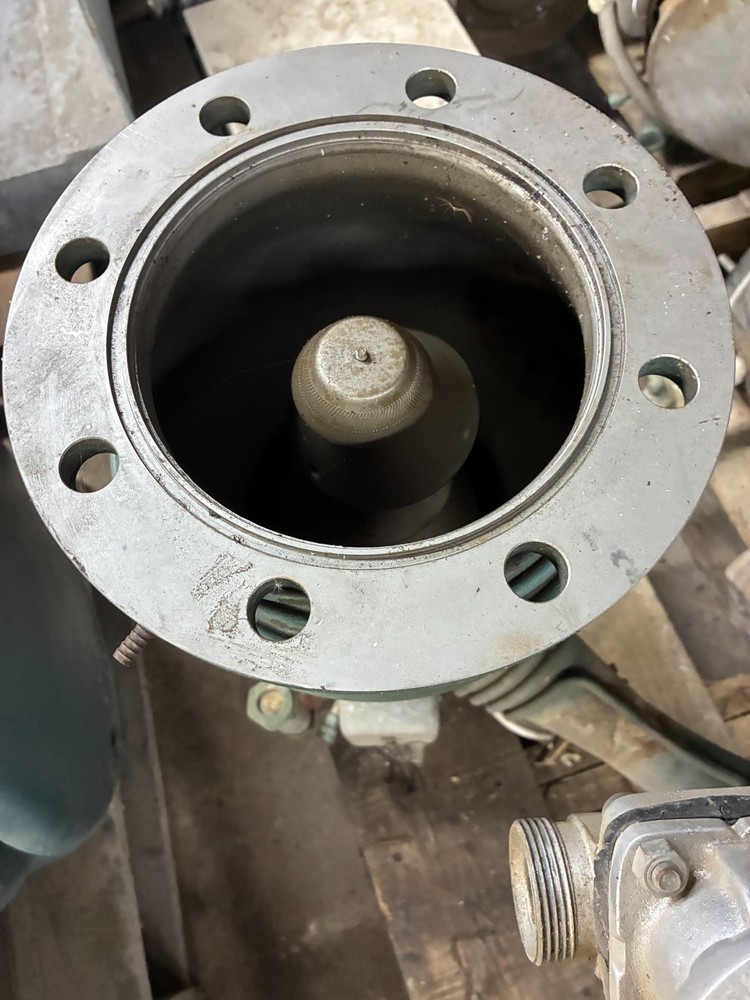 NRC DIFFUSION PUMP 0183 SERIAL NO. N0100