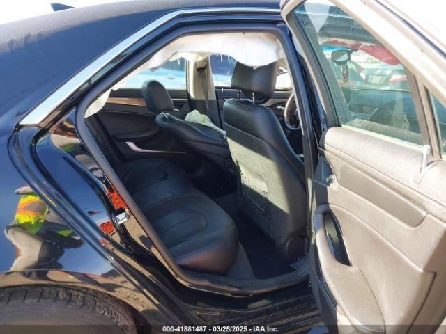 CTS       2012 Glove Box 4634572