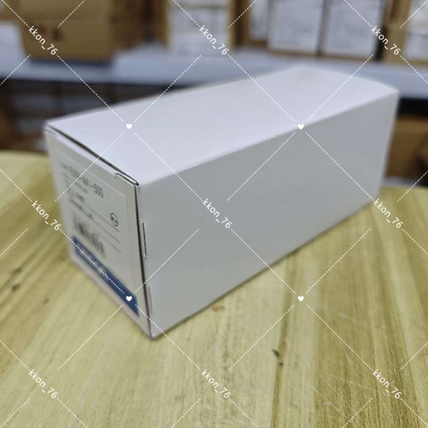 New Genuine E5CK-AA1-500 Omron Temperature Controller E5CK AA1 500
