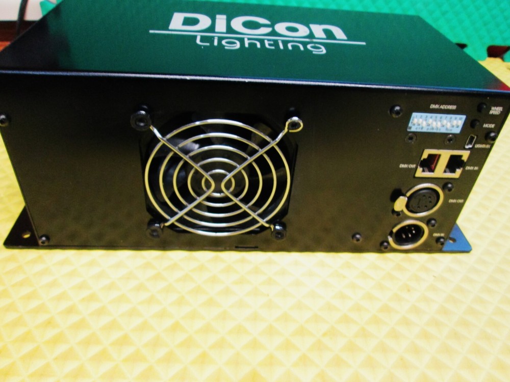 Dicon Fiber Illuminator 5200