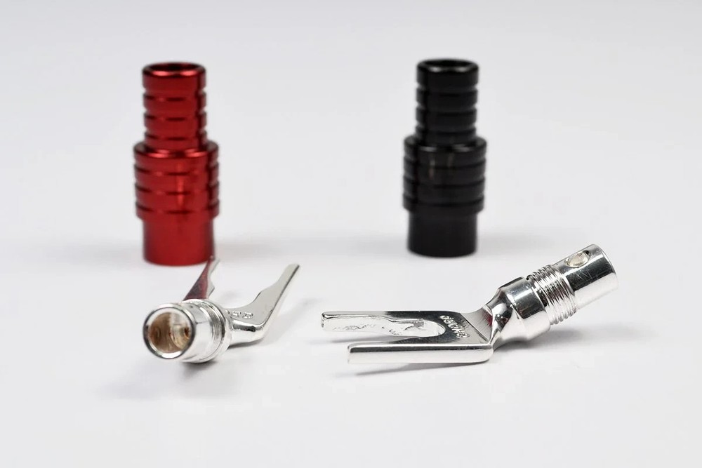 Chord Ohmic Silver Spade Plugs (Screw Version)