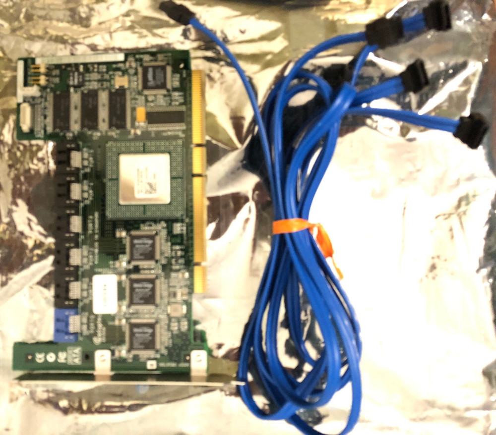 Dell 0XD084 6-Channel SATA RAID Controller - Includes 3 SATA Cables