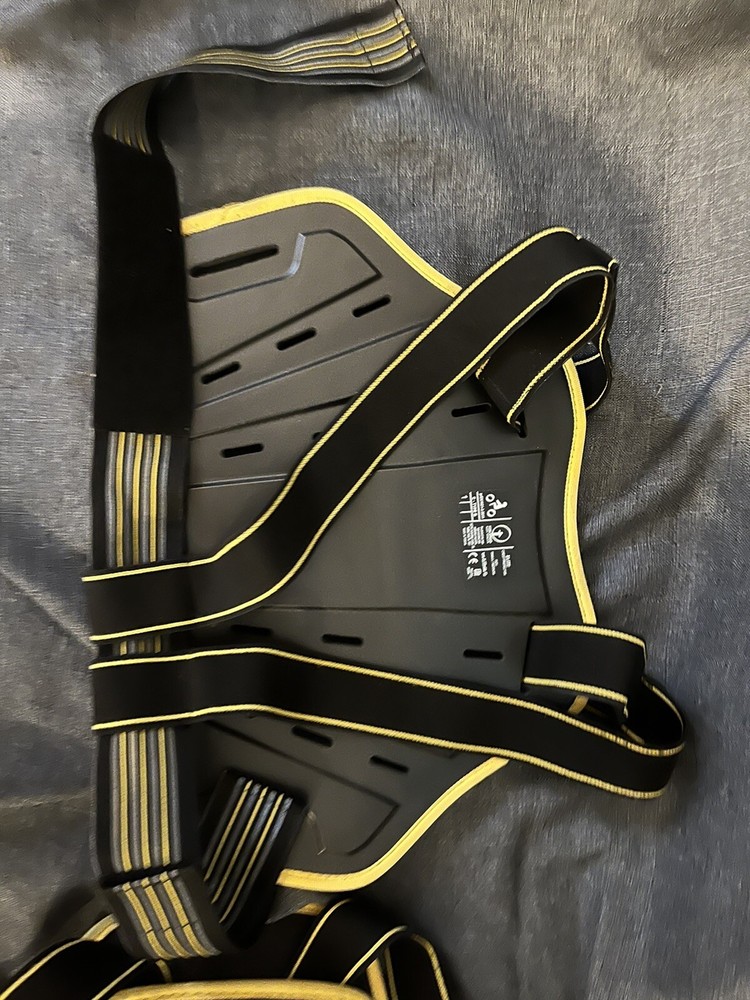 Forcefield Chest Protector Elite Size: S-M E50836/B130