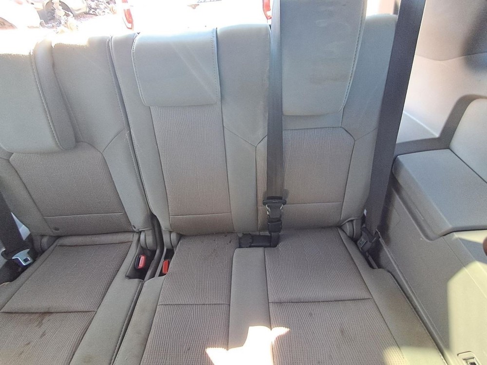 Fuse Box Engine Right Hand Engine Compartment Fits 12-15 PILOT 2635406