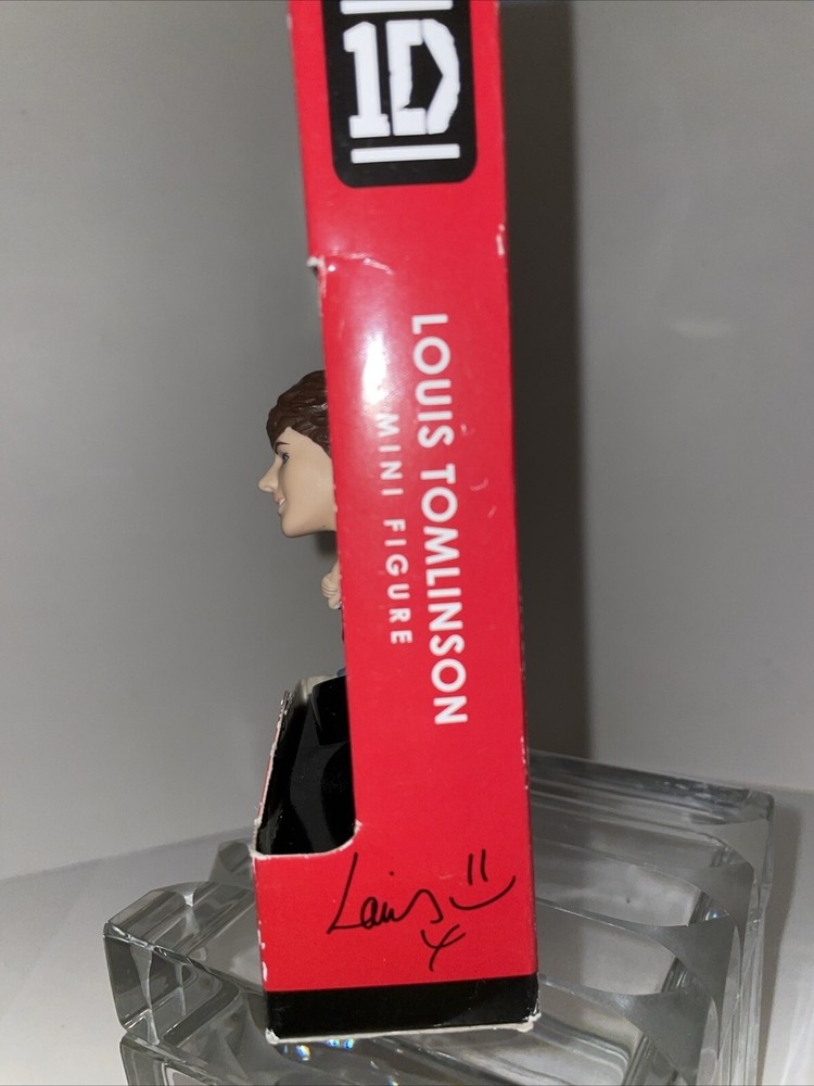One Direction Louis Tomlinson Mini Figure New in Box