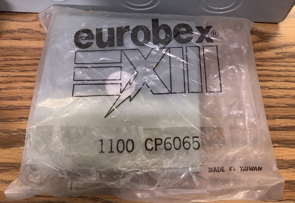 Eaton ECL03C1H6A Lighting Contactors-Lighting Electrically Held
