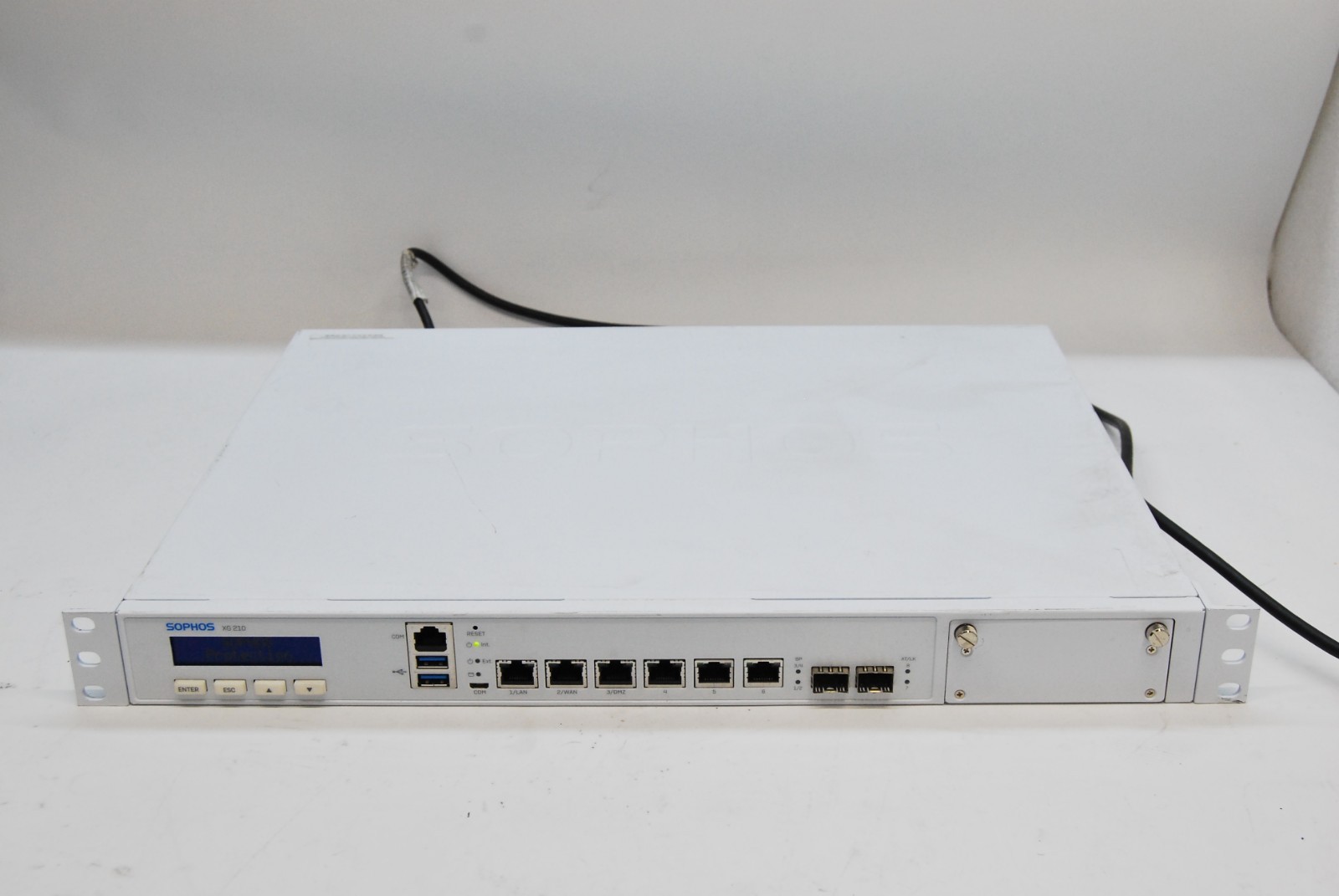 SOPHOS XG 210 REV 3 FIREWALL SECURITY T8-A7